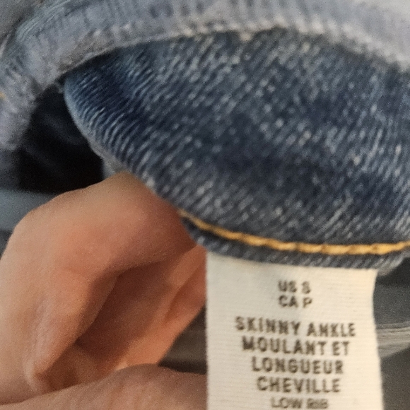 Stylish Light Blue Women's Jeans - Picture 4 of 4